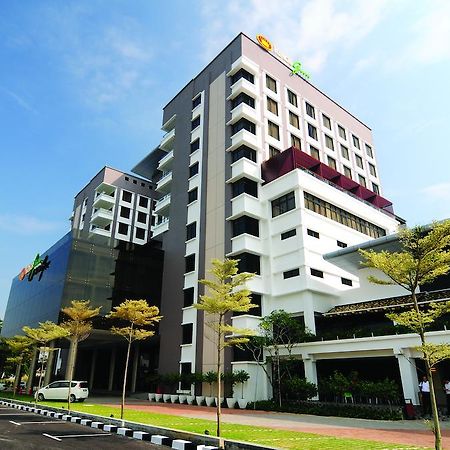 Kings Green Hotel City Centre Melaka Exterior photo